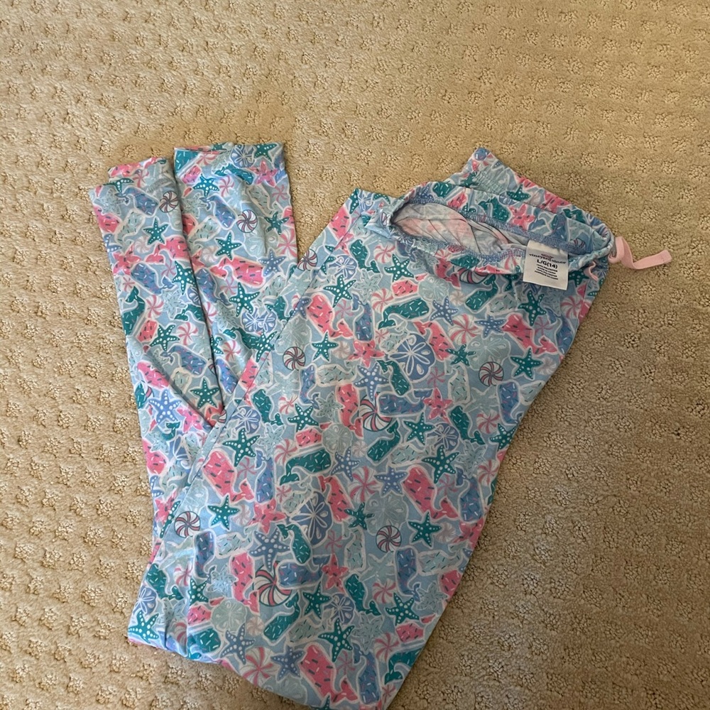 Good condition vineyard vines youth large 14/16 pajama pants
